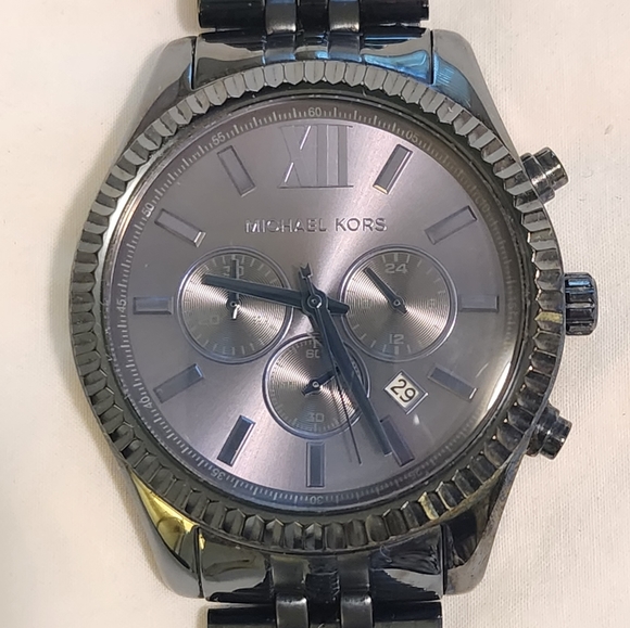 Michael Kors Men's Oversized Runway Watch, Navy Blue, NWT, MK8480 - Picture 3 of 9